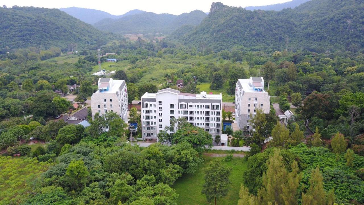 Courtyard Khaoyai Hotell Nakhonratchasima Eksteriør bilde